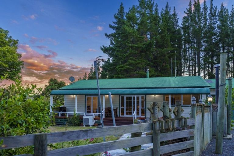 Photo of property in 391 Apley Road, Puketapu, Napier, 4184