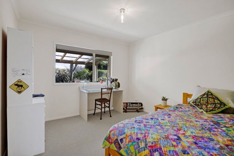 Photo of property in 164 Cross Road, Lepperton, New Plymouth, 4373