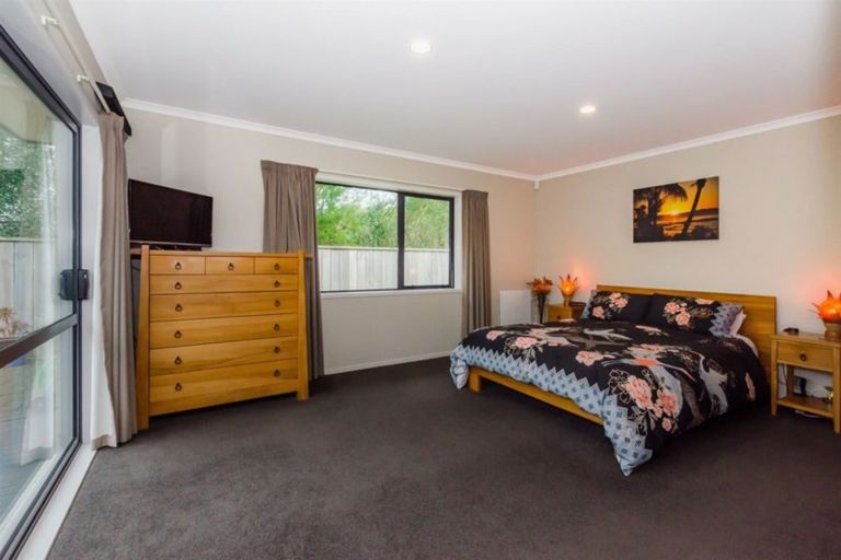 Photo of property in 126b Matatua Road, Raumati Beach, Paraparaumu, 5032