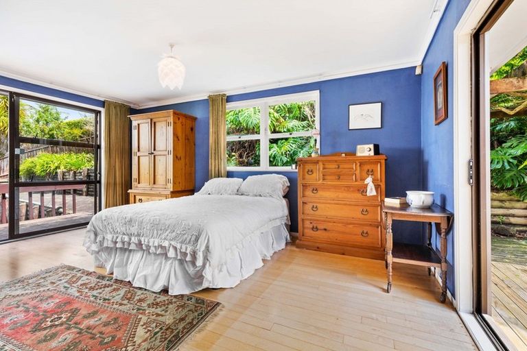 Photo of property in 296 Glenvar Road, Torbay, Auckland, 0630