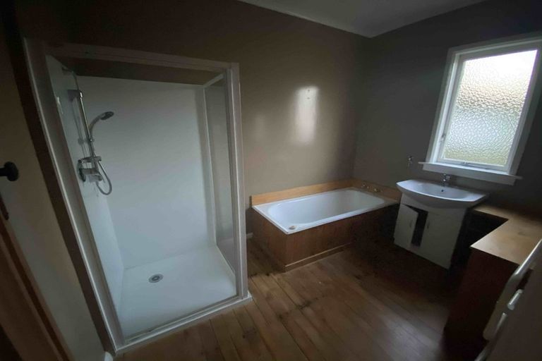 Photo of property in 1218 Great South Road, Runciman, Drury, 2578