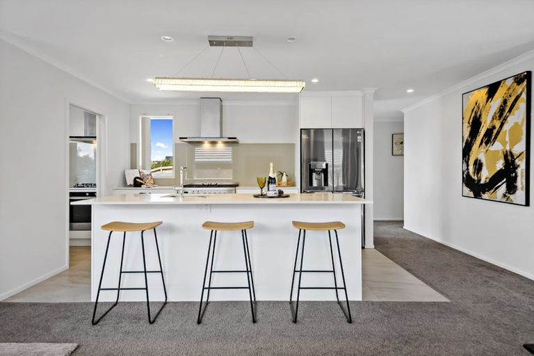 Photo of property in 15 Bellenden Crescent, Pokeno, 2402