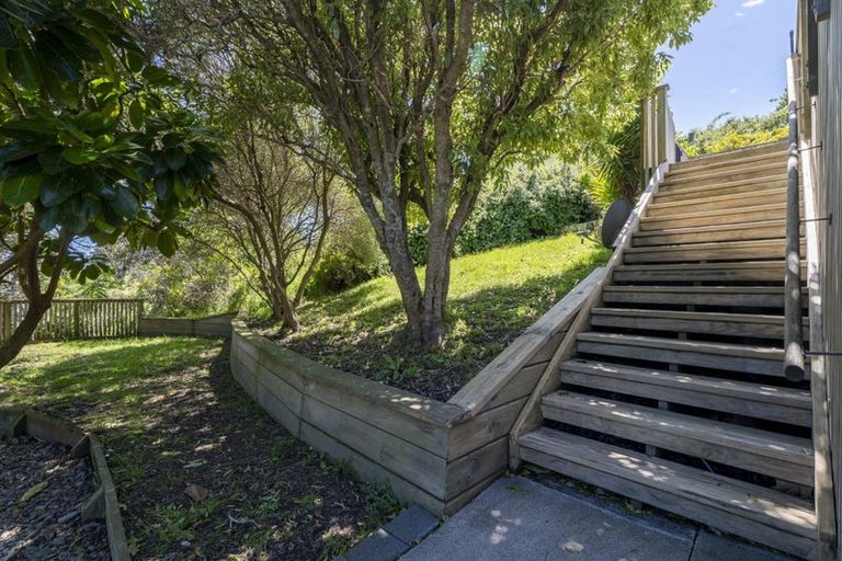 Photo of property in 1 The Spinney, Titahi Bay, Porirua, 5022