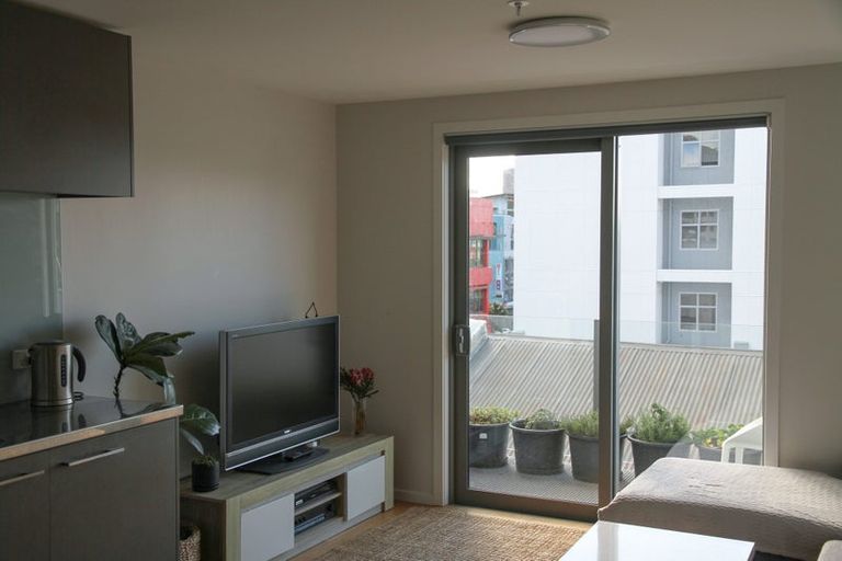 Photo of property in 402/8 Wigan Street, Te Aro, Wellington, 6011