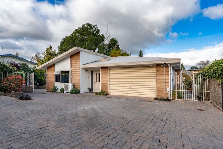 Photo of property in 28 Ranui Street, Dinsdale, Hamilton, 3204