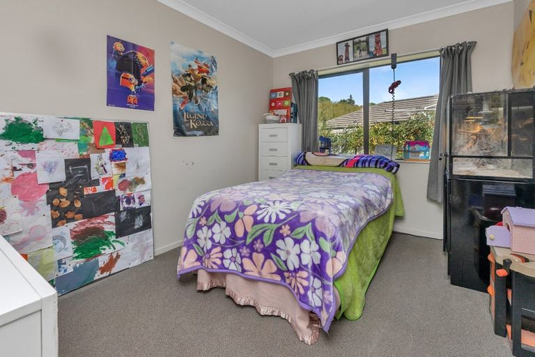Photo of property in 92 Ridgeway Drive, Te Kamo, Whangarei, 0112