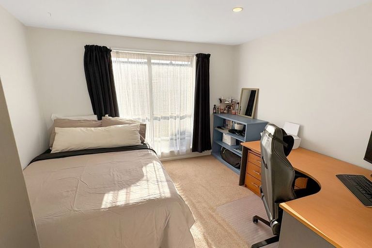Photo of property in 32 Trevor Street, Hornby, Christchurch, 8042