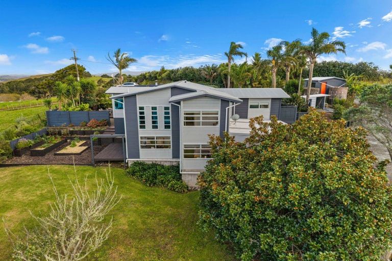 Photo of property in 152 Arapohue Road, Turiwiri, Dargaville, 0374