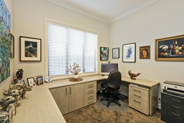 Photo of property in 16 Hunter Drive, Awatoto, Napier, 4110