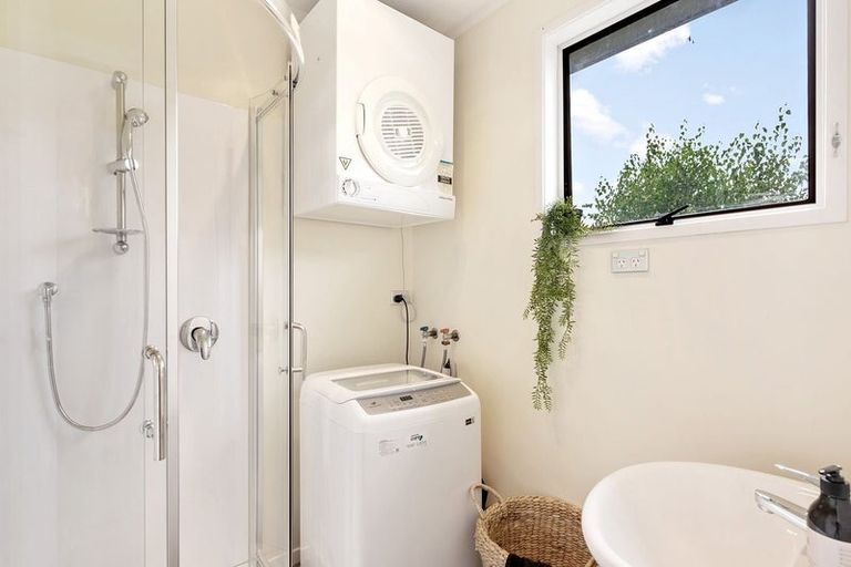 Photo of property in 4 Bain Place, Bucklands Beach, Auckland, 2014
