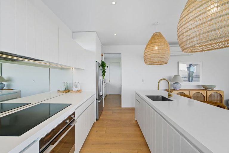 Photo of property in 89f Taylors Mistake Road, Scarborough, Christchurch, 8081