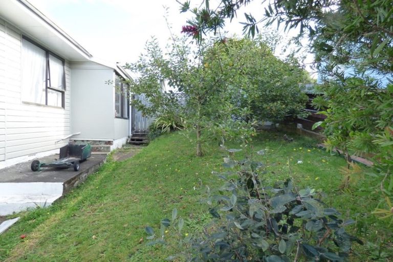Photo of property in 124 Te Pene Avenue, Titahi Bay, Porirua, 5022