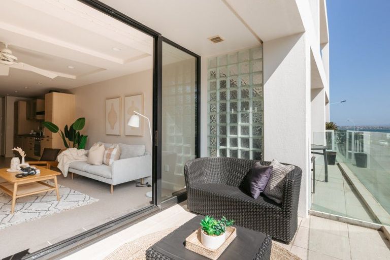 Photo of property in 16 Adams Avenue, Mount Maunganui, 3116