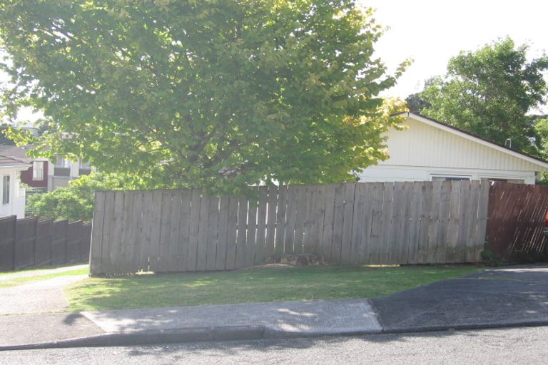 Photo of property in 7 Camrose Place, Glenfield, Auckland, 0629