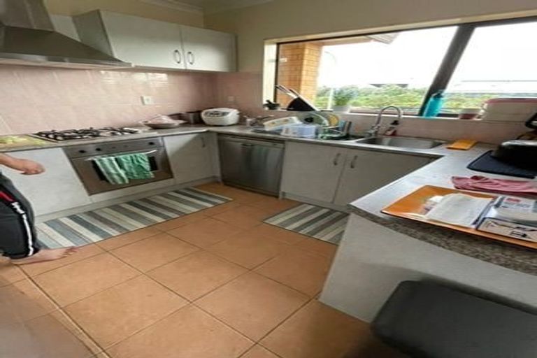 Photo of property in 70 Naylors Drive, Mangere, Auckland, 2022