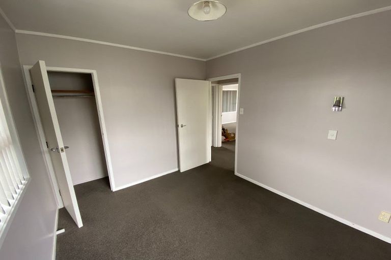 Photo of property in 191 Don Buck Road, Massey, Auckland, 0614