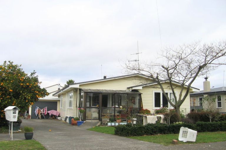 Photo of property in 13c Devon Street, Taradale, Napier, 4112