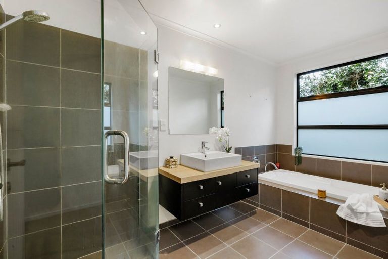 Photo of property in 62 Palliser Drive, Huntington, Hamilton, 3210