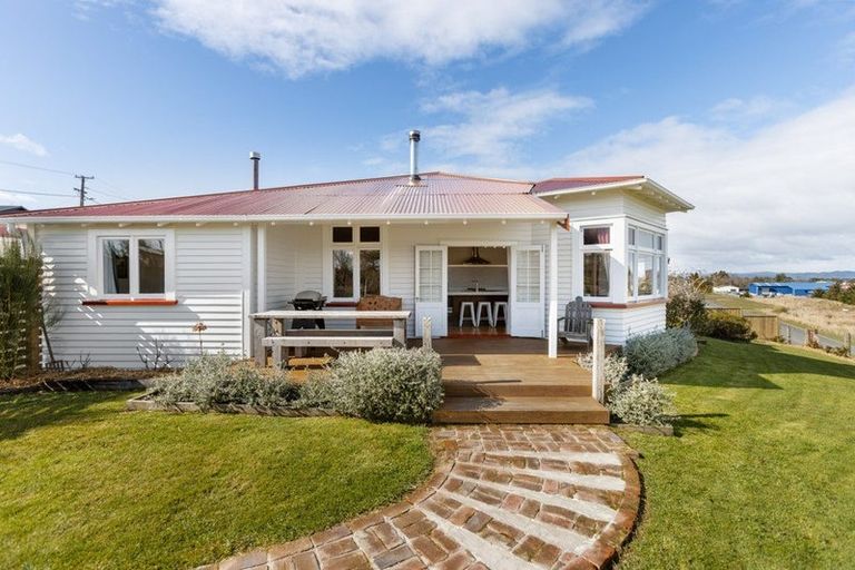 Photo of property in 8 Garden Street, Lumsden, 9730