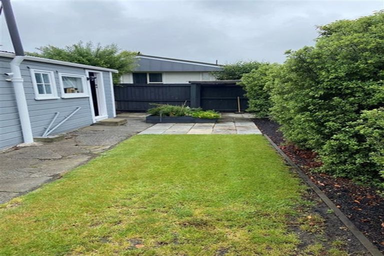 Photo of property in 11 Seymour Street, Hornby, Christchurch, 8042