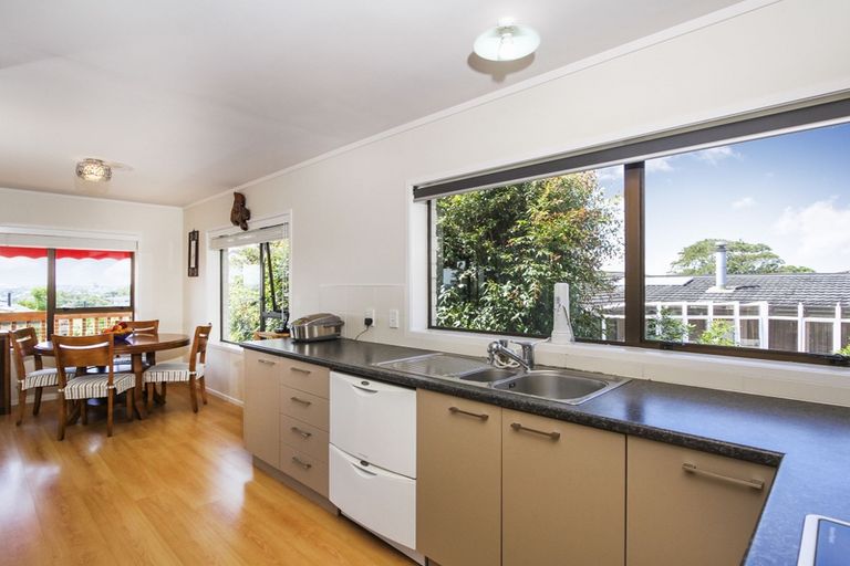 Photo of property in 2/107 Golf Road, New Lynn, Auckland, 0600