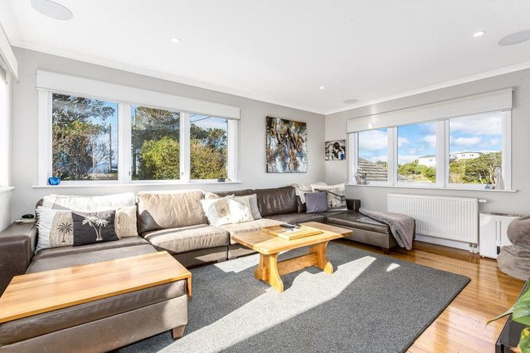 Photo of property in 42 Buckley Road, Southgate, Wellington, 6023