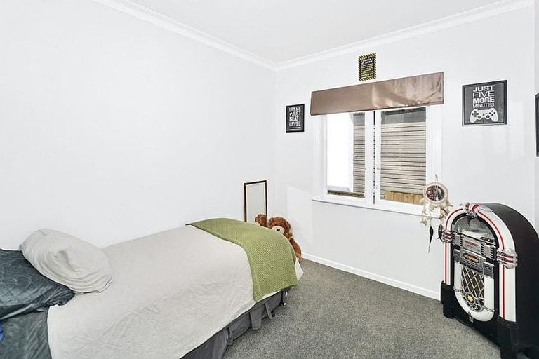 Photo of property in 40 Oxford Street, Te Puke, 3119