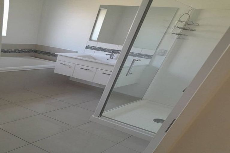 Photo of property in 36a Seymour Street, Hornby, Christchurch, 8042
