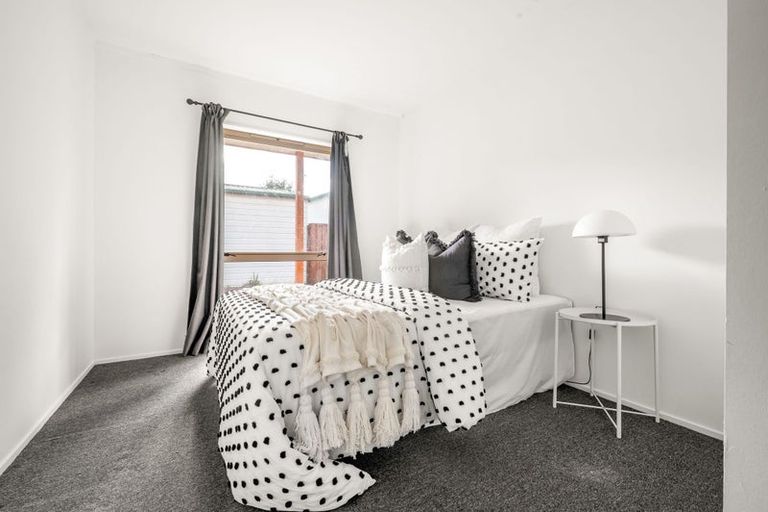 Photo of property in 5a Dowding Street, Melville, Hamilton, 3206