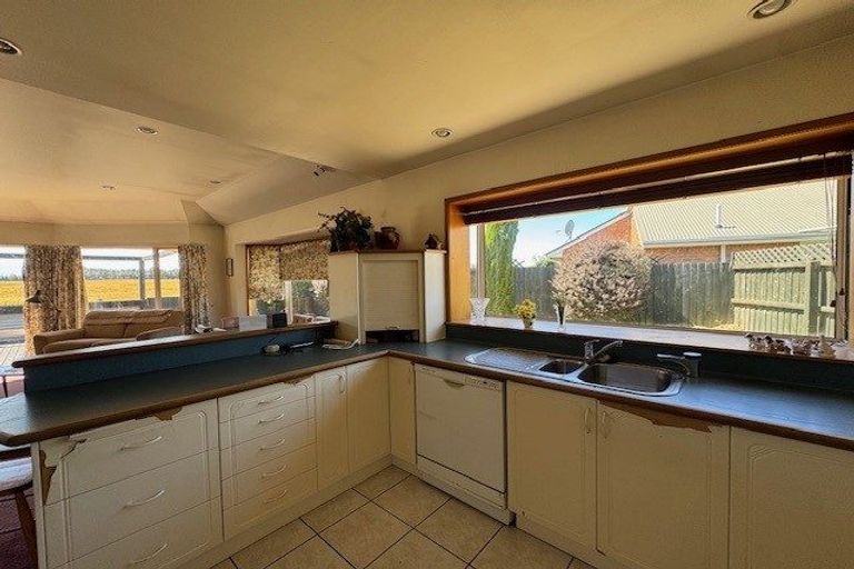 Photo of property in 44 Roydon Drive, Templeton, Christchurch, 8042