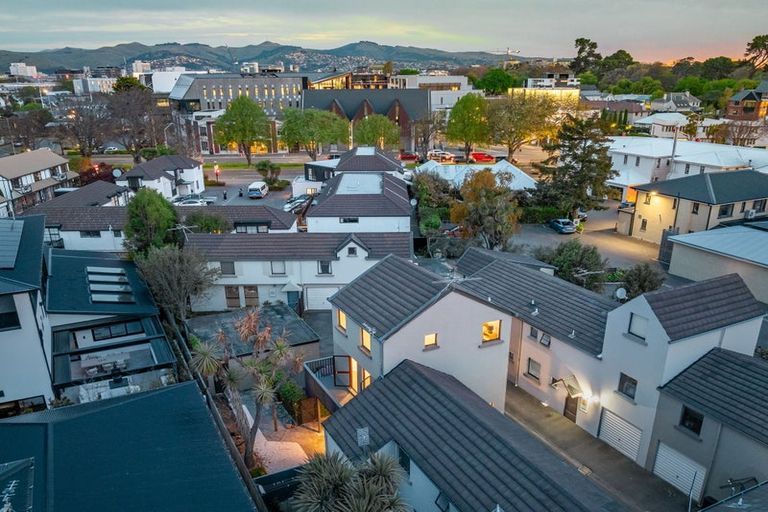 Photo of property in 4/16 Derby Street, St Albans, Christchurch, 8014