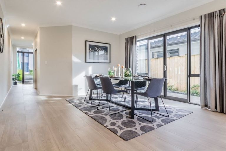 Photo of property in 10 Horsefields Drive, Flat Bush, Auckland, 2019