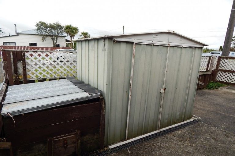 Photo of property in 127a Queen Street, Westport, 7825