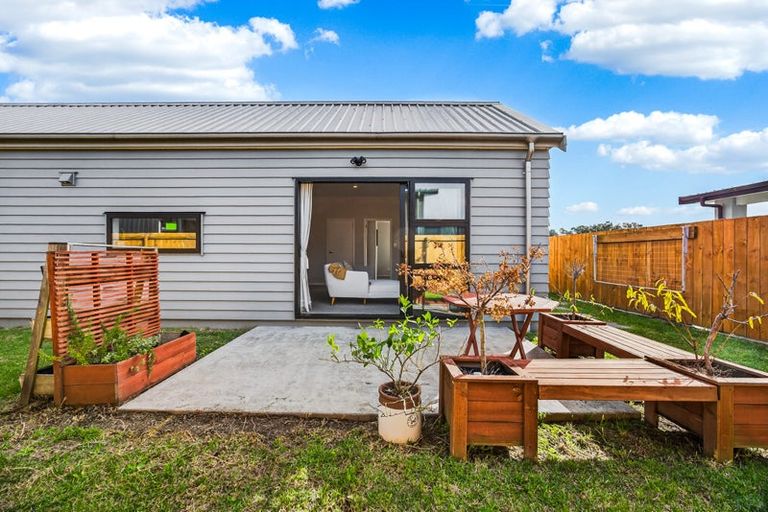 Photo of property in 87 Whenuapai Drive, Whenuapai, Auckland, 0618