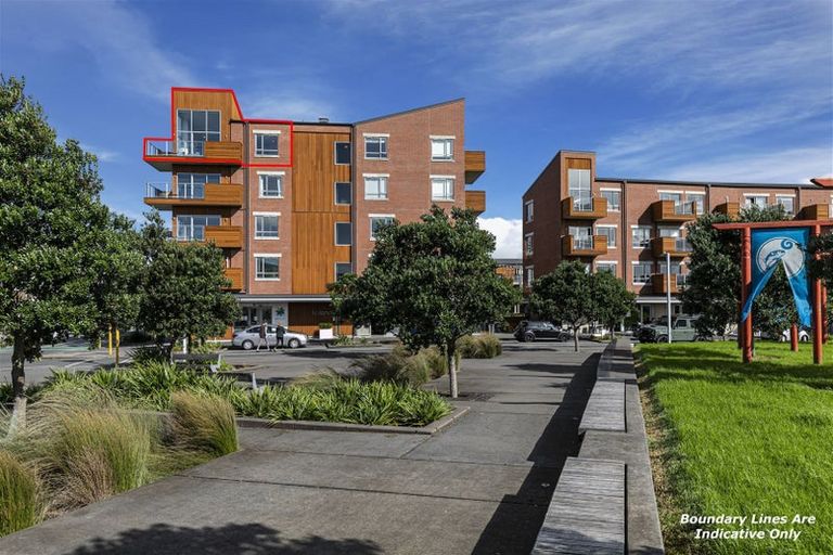 Photo of property in 402/160a Hobsonville Point Road, Hobsonville, Auckland, 0616