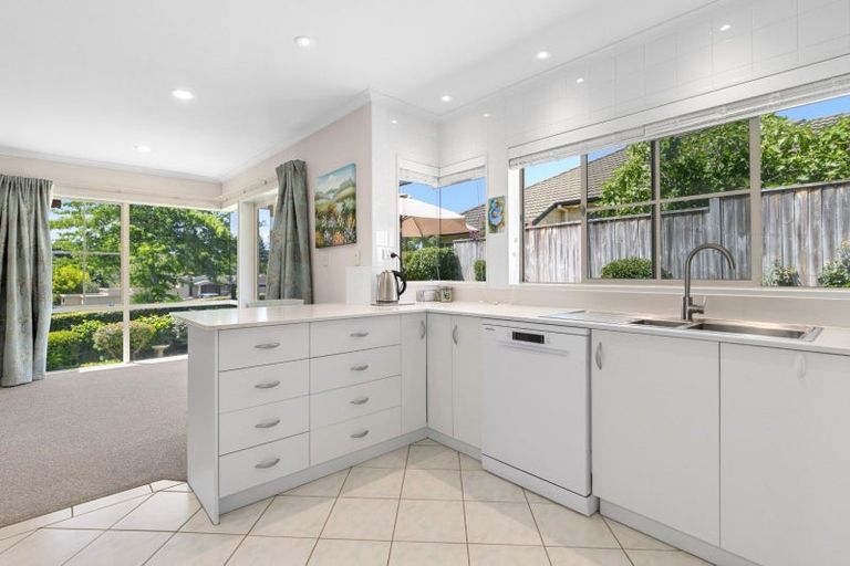Photo of property in 4 Hadleigh Place, Bethlehem, Tauranga, 3110