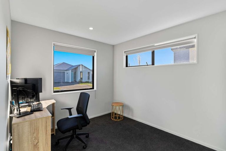 Photo of property in 16 Ngahau Street, Kaiapoi, 7630