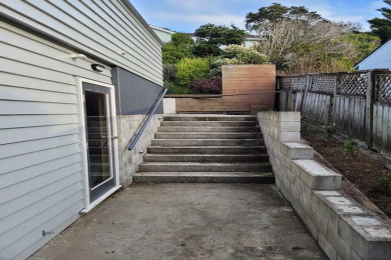 Photo of property in 4 Chorley Grove, Churton Park, Wellington, 6037