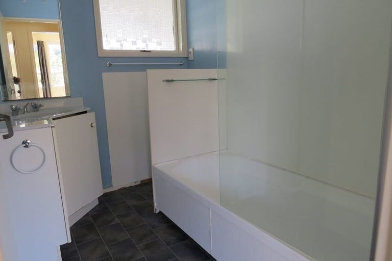 Photo of property in 57 Mazengarb Road, Paraparaumu Beach, Paraparaumu, 5032