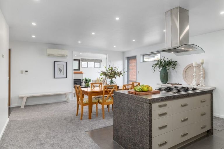 Photo of property in 262a Greers Road, Bryndwr, Christchurch, 8053