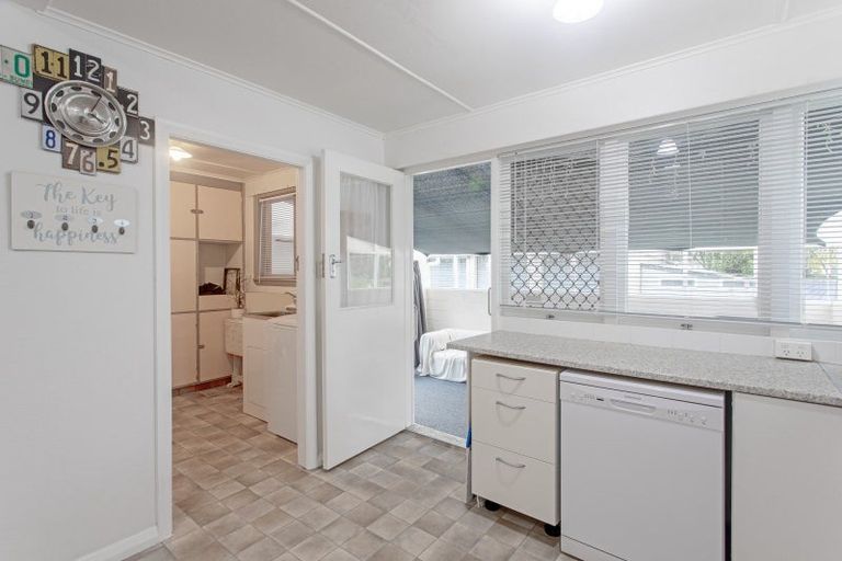 Photo of property in 12 Jellicoe Street, Waipukurau, 4200