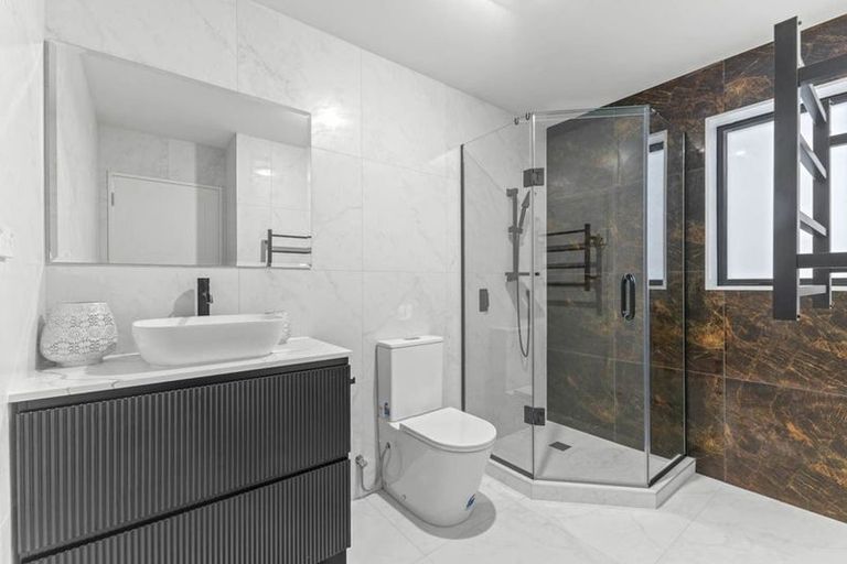 Photo of property in 11c Kindergarten Drive, Conifer Grove, Takanini, 2112