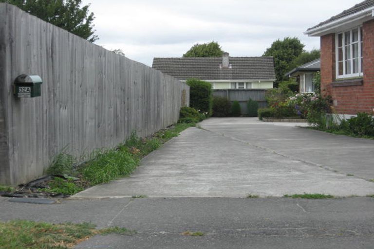 Photo of property in 32 Suva Street, Upper Riccarton, Christchurch, 8041