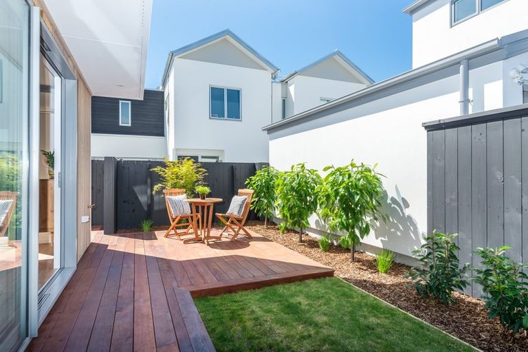 Photo of property in 2/525 Madras Street, St Albans, Christchurch, 8014