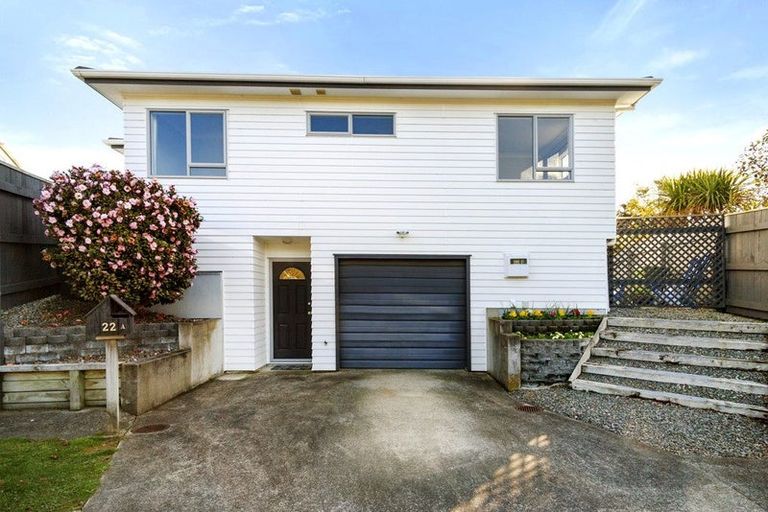 Photo of property in 22a Bartlett Grove, Tawa, Wellington, 5028