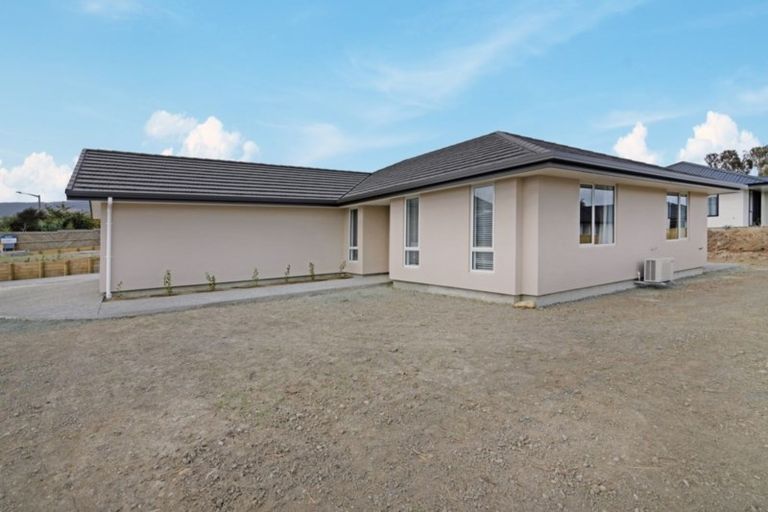 Photo of property in 39 Exeter Street, Stoke, Nelson, 7011