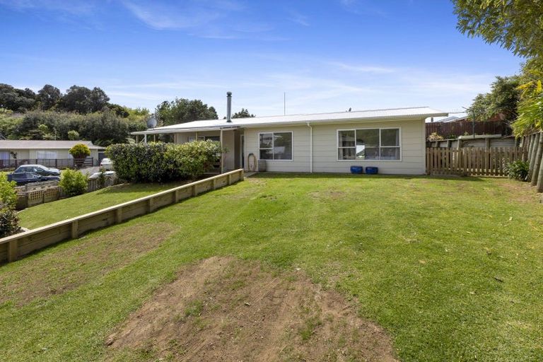 Photo of property in 1 Ross Place, Blagdon, New Plymouth, 4310