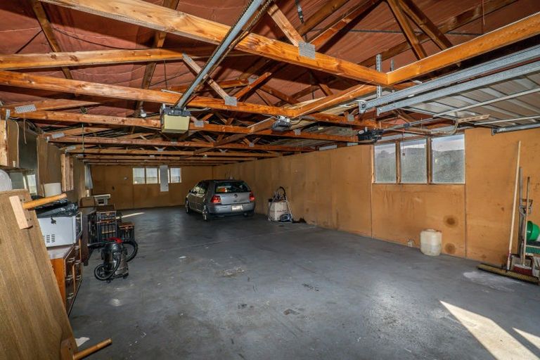 Photo of property in 10 Masham Road, Broomfield, Christchurch, 8042