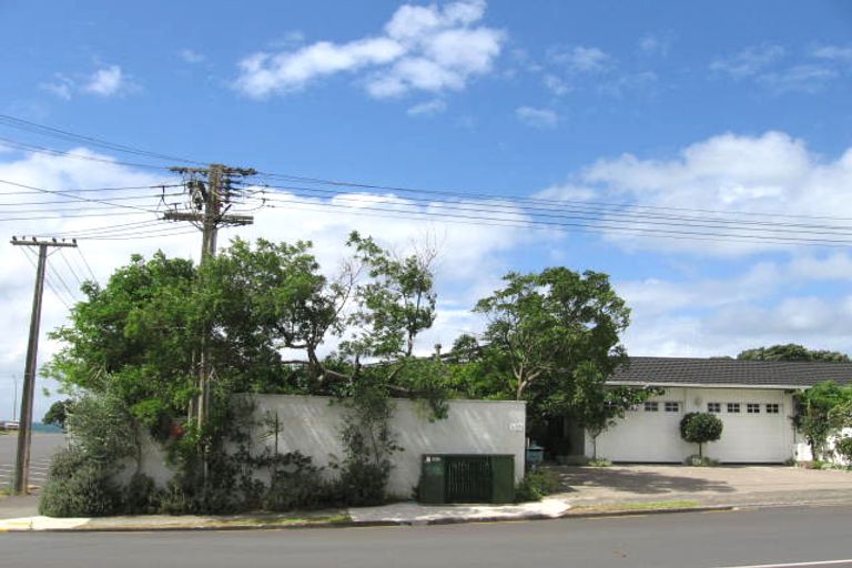 Photo of property in 3/37 Craig Road, Milford, Auckland, 0620