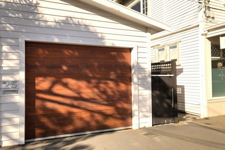 Photo of property in 25 Falkirk Avenue, Seatoun, Wellington, 6022